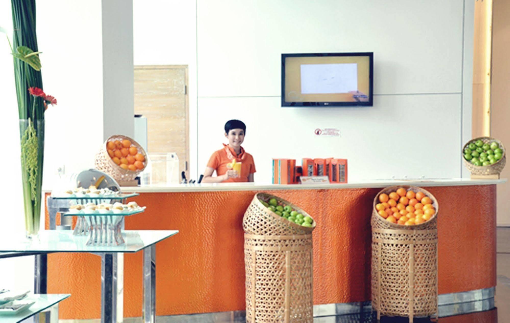 Pop! Hotel Festival Citylink Bandung Exterior photo